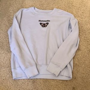 Abercrombie crewneck size 11/12
